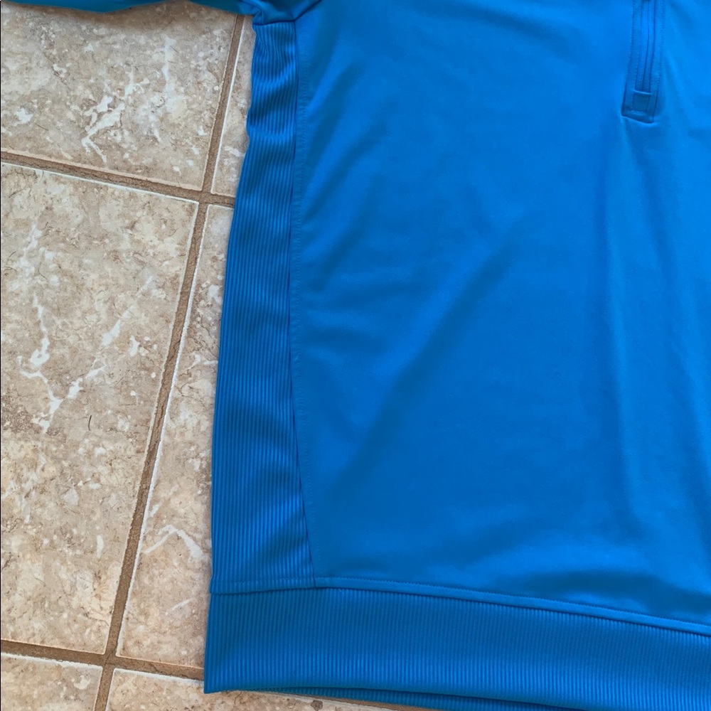 Men’s Adidas Ultramarine 1/4 Zip golf Pullover - Picture 5 of 10